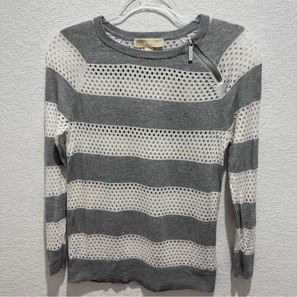 Michael Kors Gray & White Striped Open Knit Sweater – Size S - Picture 2 of 9